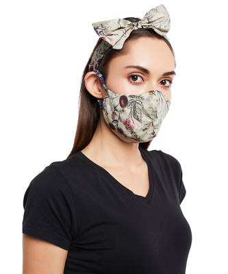 Payal Singhal Navy Jannat And Olive Wild Print Reversible 3 Ply Mask With Pouch And Hairband Set 4