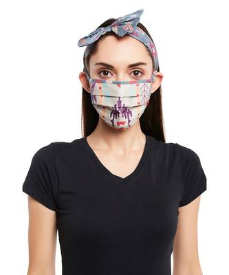 Payal Singhal Grey Ikat Stripe And Blue Bandhini Kilim Print Pleated 3 Ply Mask With Pouch And Hairband Set 3