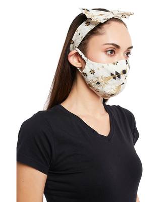 Payal Singhal Sahara Forest And Dash Print Reversible 3 Ply Mask With Pouch And Hairband Set 4