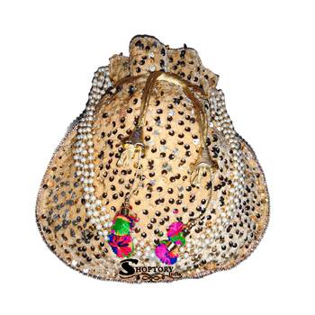 Shoptory India Sequined Handcrafted Wristlets Potli Bag - Gold/Gold 4