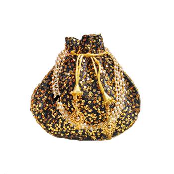Shoptory India Sequined Handcrafted Wristlets Potli Bag - Gold/Black 1