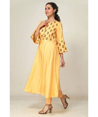 printed yellow pure silk cotton  Kurti    Pant    Dupatta 2