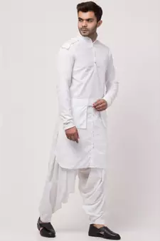 two hanging pocket neck and bottom placket Designer Kurta with Patiala salwar