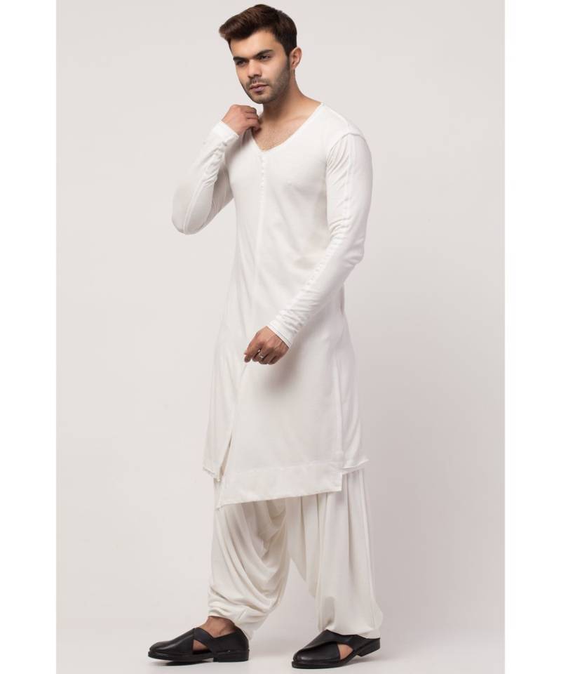 Broad V neck front slit bothe side pocket T Kurta with Patiala Salwar