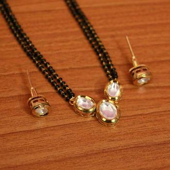 White mangalsutra 1