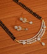 White mangalsutra