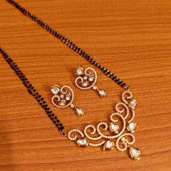White mangalsutra 1