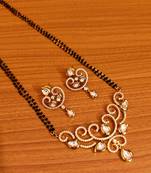White mangalsutra
