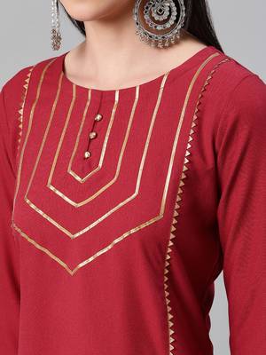 Maroon printed rayon kurtas-and-kurtis 4