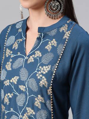 Teal printed rayon kurtas-and-kurtis 4