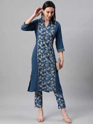Teal printed rayon kurtas-and-kurtis 5