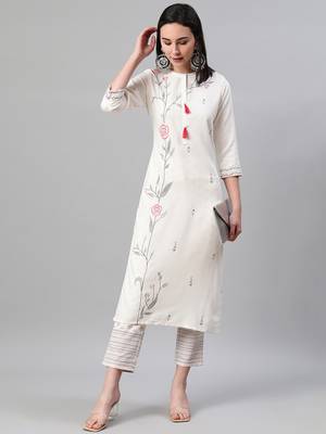 Cream printed rayon kurtas-and-kurtis 5