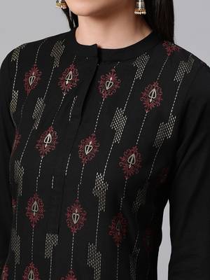 Black printed rayon kurtas-and-kurtis 4