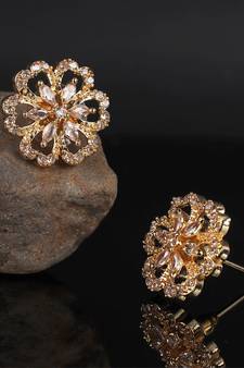 Gold plated Studded Earring
