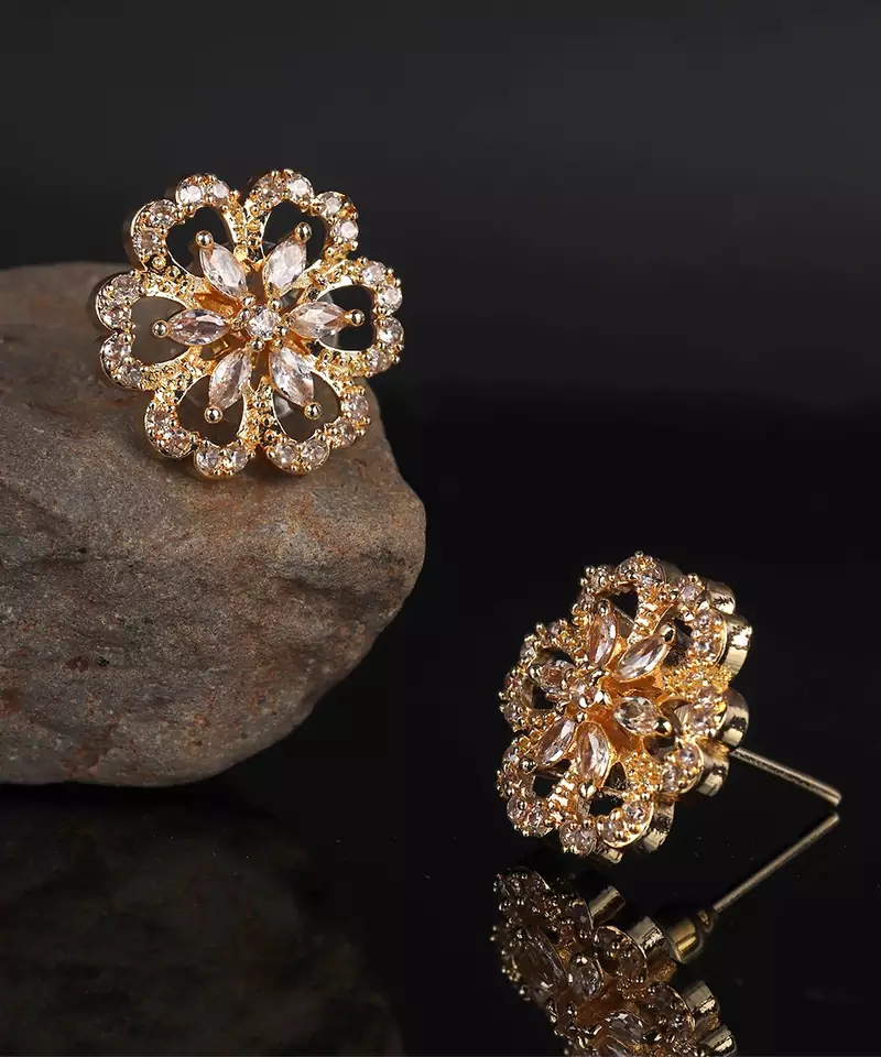 Gold plated Studded Earring