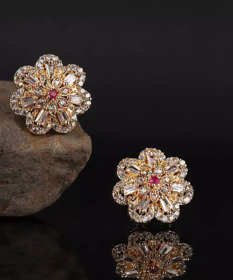 Gold plated Studded Earring