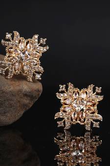 Gold plated Studded Earring