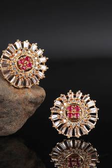 Gold plated Studded Earring