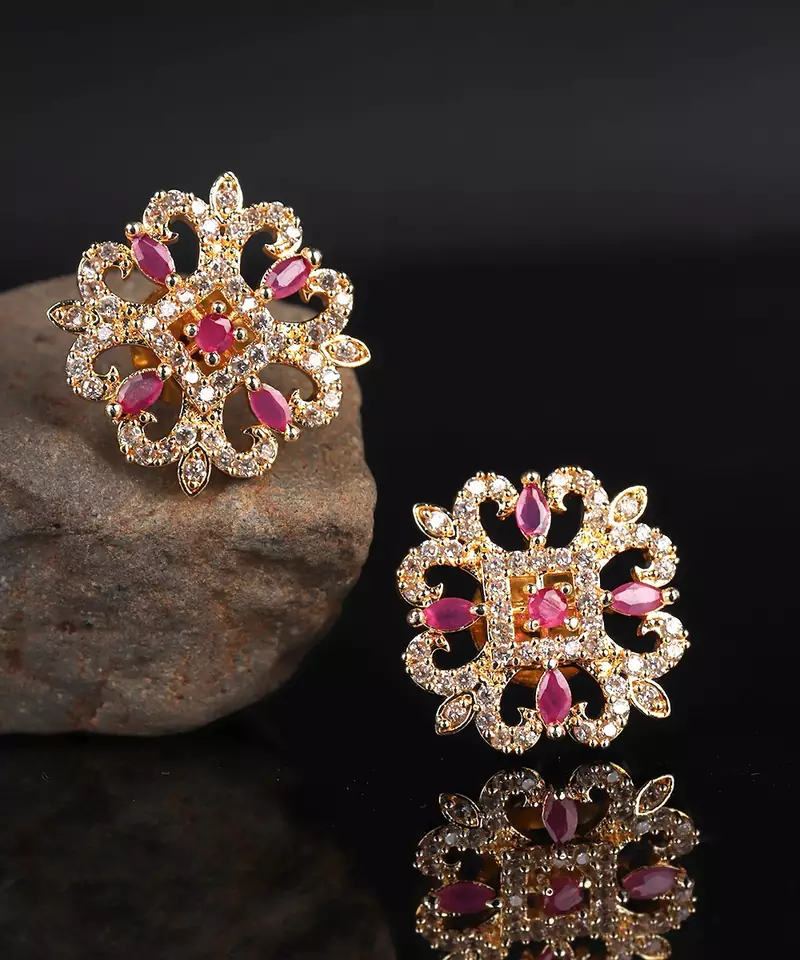 Gold plated Studded Earring
