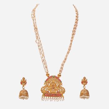 Multilayer pearl mala temple jewellery set 3