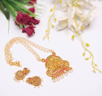 Multilayer pearl mala temple jewellery set 4