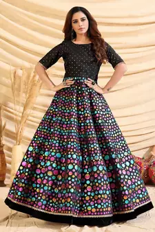 Black pigment foliage Taffeta Silk Party Wear gown