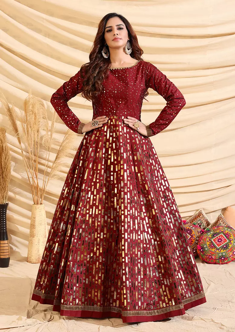 Maroon pigment foliage Taffeta Silk Party Wear gown