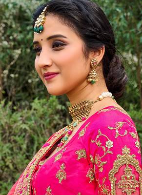 Cream Silk Bridal Designer lehnga with Heavy Embroidery 2