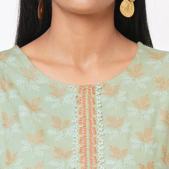 Women's Rayon Sea Green Kurta Set 5