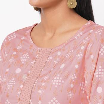 Women's Rayon Pink Kurta Set 7