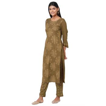 Women's Rayon Mehndi Kurta Set 2