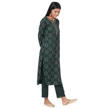 Women's Rayon Green Kurta Set 3