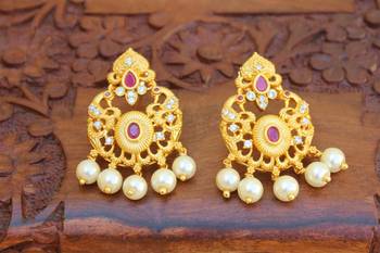 Red agate earrings 2