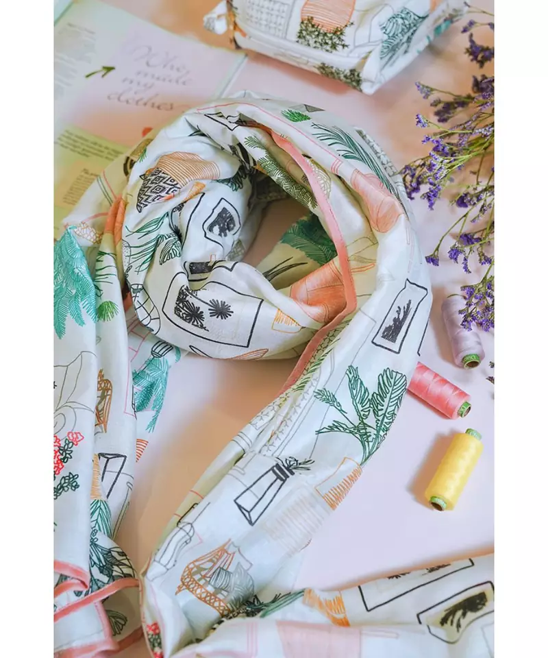 White Cafe Morocco Printed Full Width Scarf