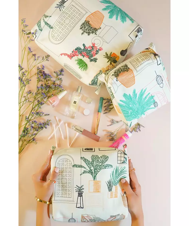 White Cafe Morocco Printed Small, Medium and Large Vanity Kit Set