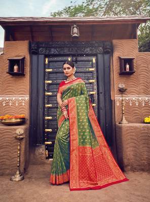 Forest Green semi Kanjiveram Silk Saree 1
