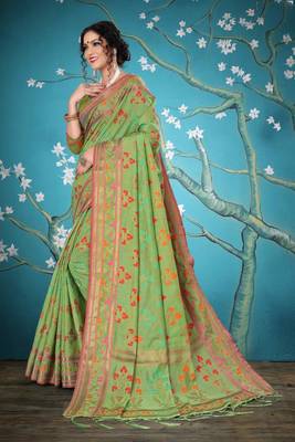 Green woven cotton saree with blouse 4