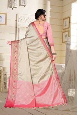 Beige Jacquard Woven Kanchipuram / Kanjivaram Silk Sarees With Blouse Piece 3