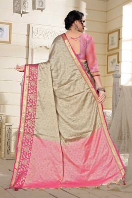 Beige Jacquard Woven Kanchipuram / Kanjivaram Silk Sarees With Blouse Piece 3