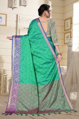Turquoise Jacquard Woven Kanchipuram / Kanjivaram Silk Sarees With Blouse Piece 3
