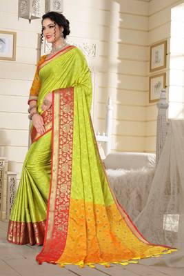 Green Jacquard Woven Kanchipuram / Kanjivaram Silk Sarees With Blouse Piece 4
