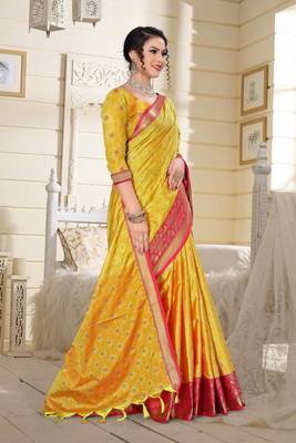 Light Lemon Jacquard Woven Kanchipuram / Kanjivaram Silk Sarees With Blouse Piece 5