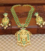 Green agate necklaces