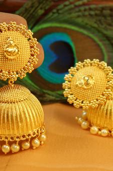 Gold agate earrings