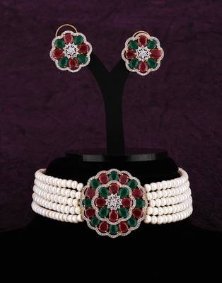 Multicolor pearl chokers 3
