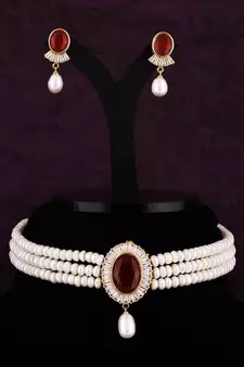 Multicolor pearl chokers