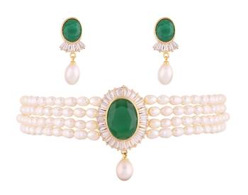 Multicolor pearl chokers 1