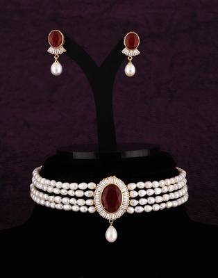 Multicolor pearl chokers 3