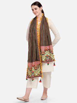 Temple Embroidered Panel Linen Festive Dupatta 3