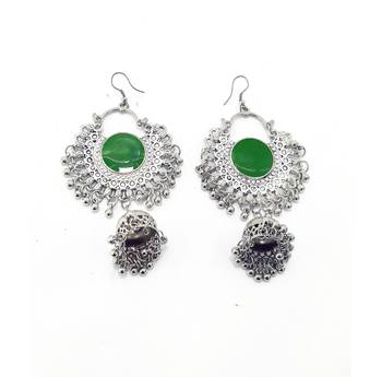 Green earrings 1